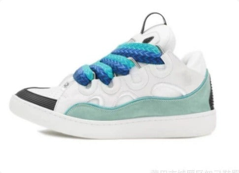 Curb Sneaker