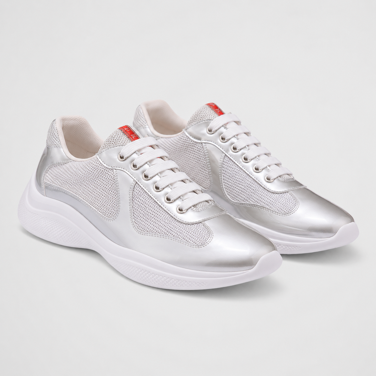 Cups Sneaker