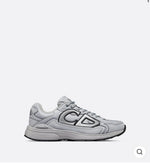 B30 Sneaker