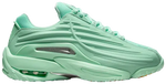 Hot Step Sneaker